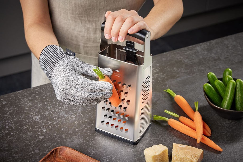 Four-way Grater V-CUT
