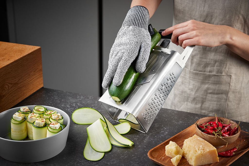 Four-way Grater V-CUT

