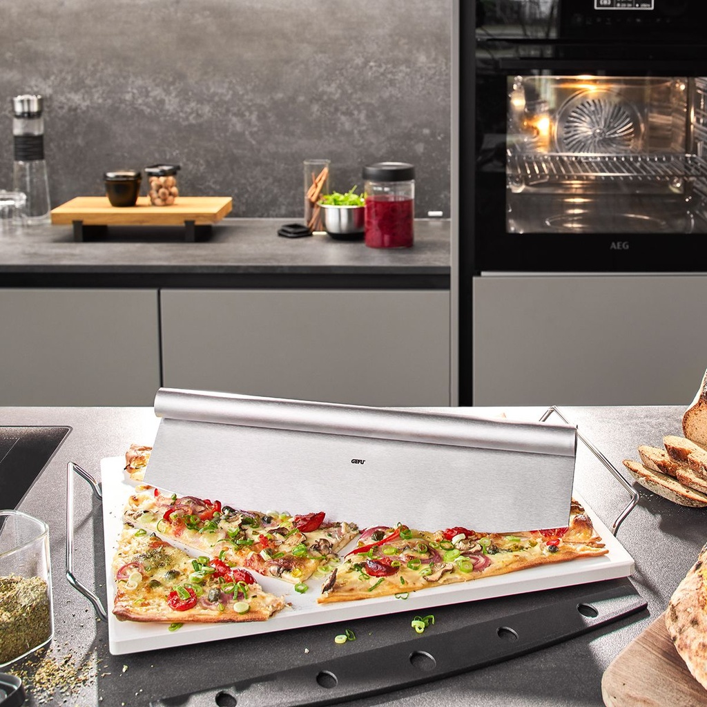 Pizza stone with stand + pizza cutter,square