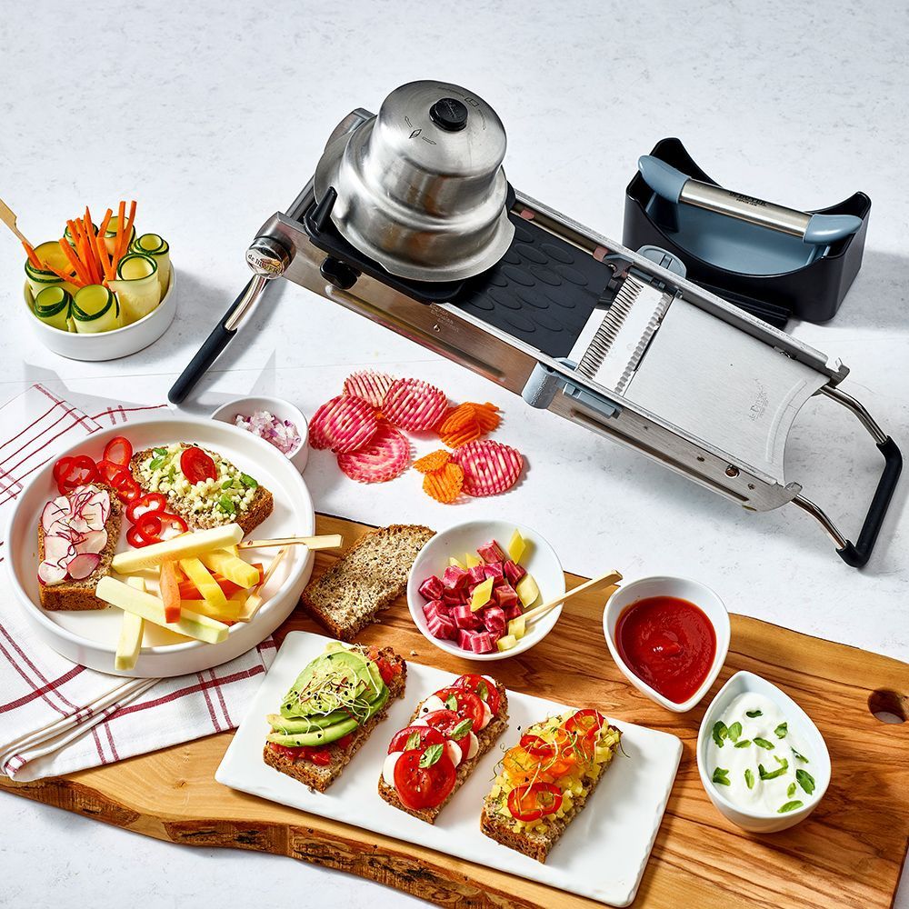 REVOLUTION MASTER MANDOLINE