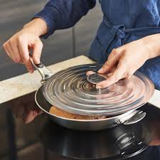 Universal stainless steel lid for pans 20-24 cm