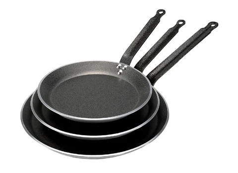 CHOC CREPE PAN ? 26 CM \8185.26