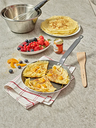 CHOC CREPE PAN ? 26 CM \8185.26