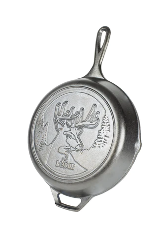 10.25 Inch Lodge Wildlife  Skillet with Deer\ L8SKWLDR