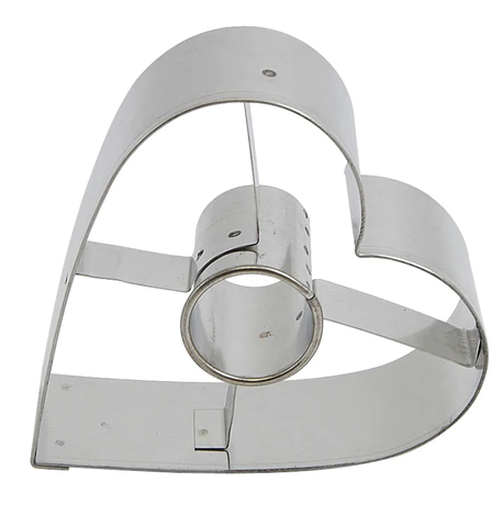 HEART SHAPED DOUGH CUTTER \ 9179065