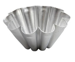 CREAM FLAUTED MOULD \ 1139008